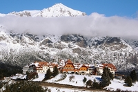 Vista del Hotel Llao Llao nevado