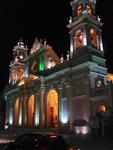 Catedral de Salta iluminada